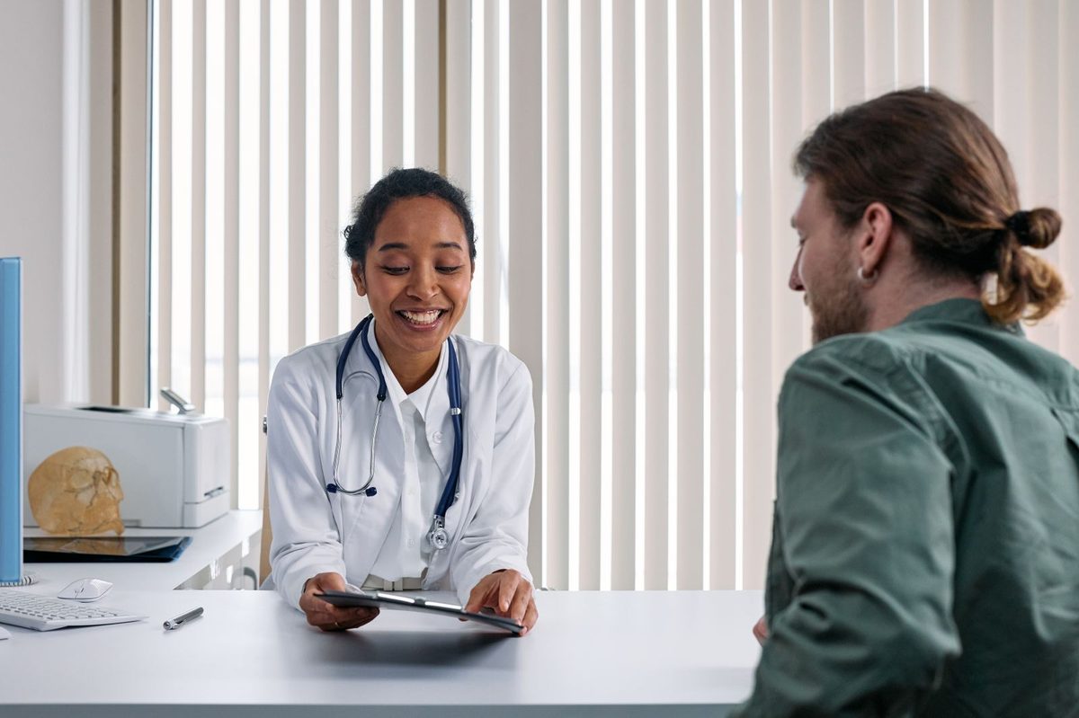 El médico me pidió un estudio y la prepaga lo rechazó: cómo evitar trabas en las autorizaciones